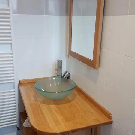 Apartamento Maison Confortable Avec Balcon Au Coeur De Cadouin, Proche De Dordogne Et Grands Sites Touristiques - Fr-1-616-196 *