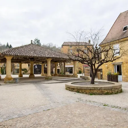 Maison Confortable Avec Balcon Au Coeur De Cadouin, Proche De Dordogne Et Grands Sites Touristiques - Fr-1-616-196 * Le Buisson-de-Cadouin